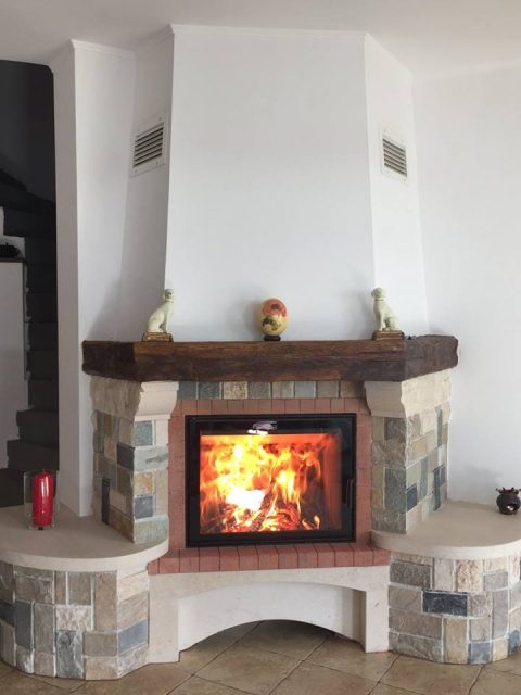 Semineu Rustic 1